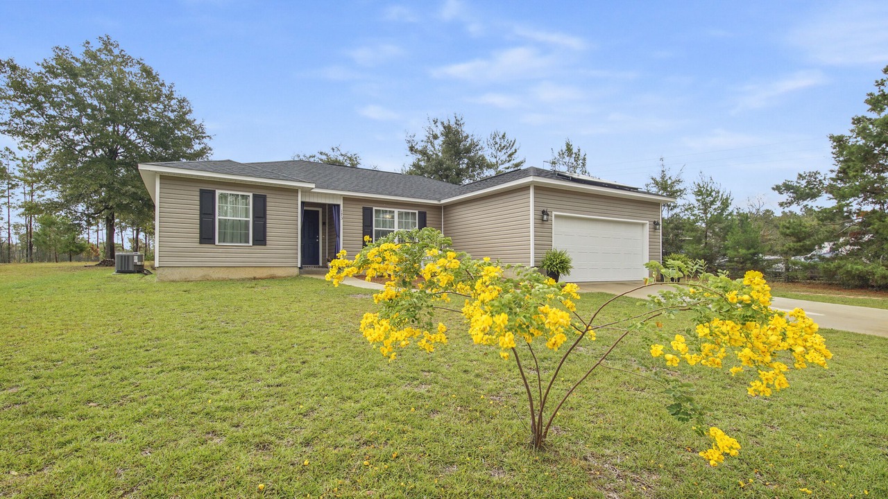 Photo of Outdoor in De Funiak Springs