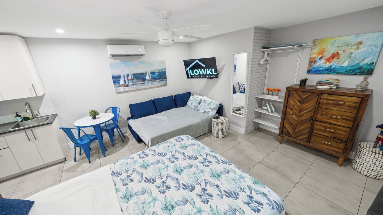 Photo of Bedroom in Harbordale
