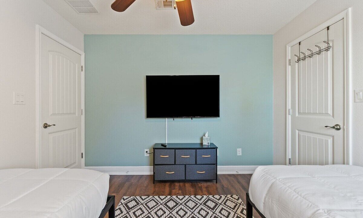 Photo of Bedroom in Pine Forest