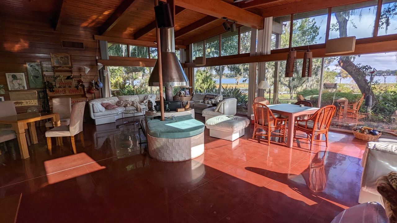 Photo of Livingroom in Windermere