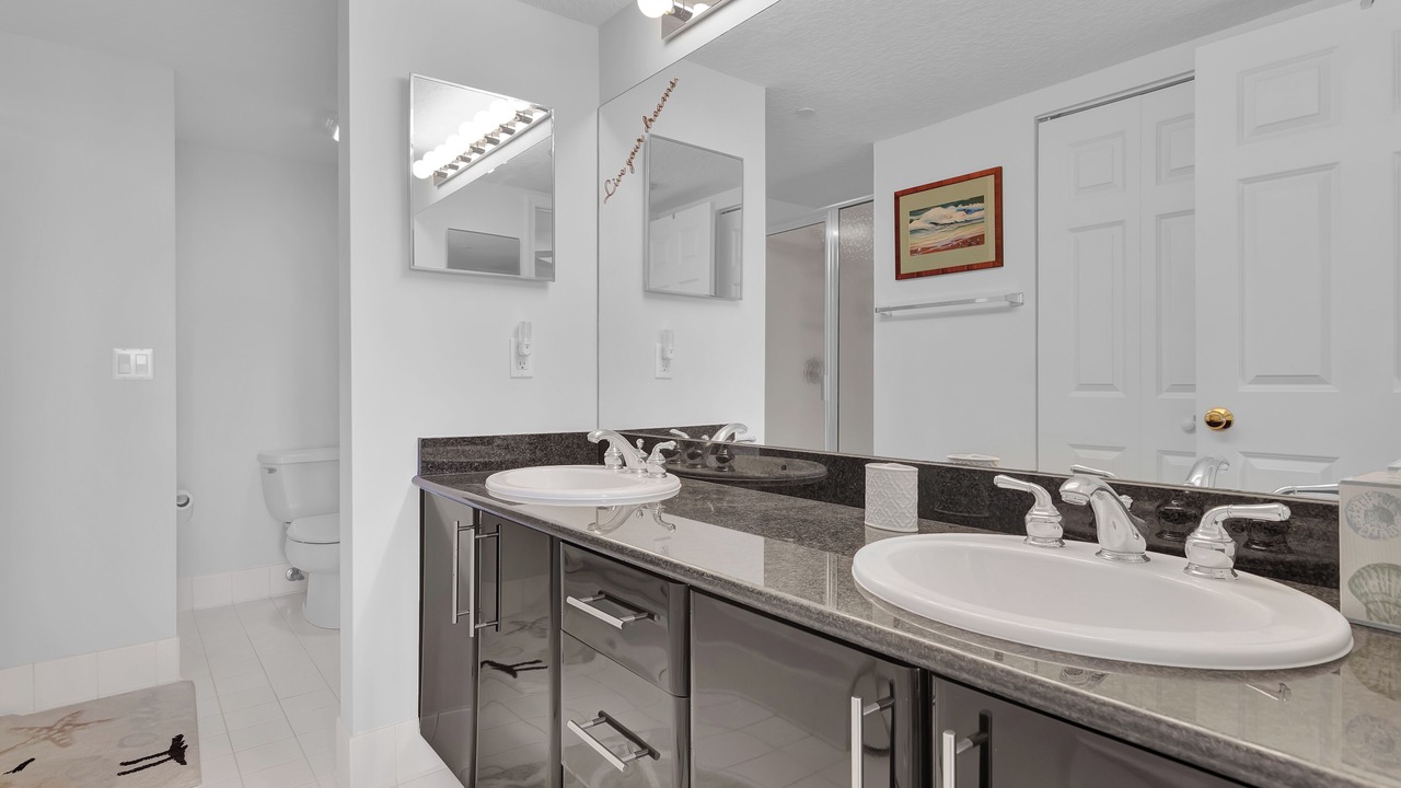 Photo of Bathroom in Central Beach