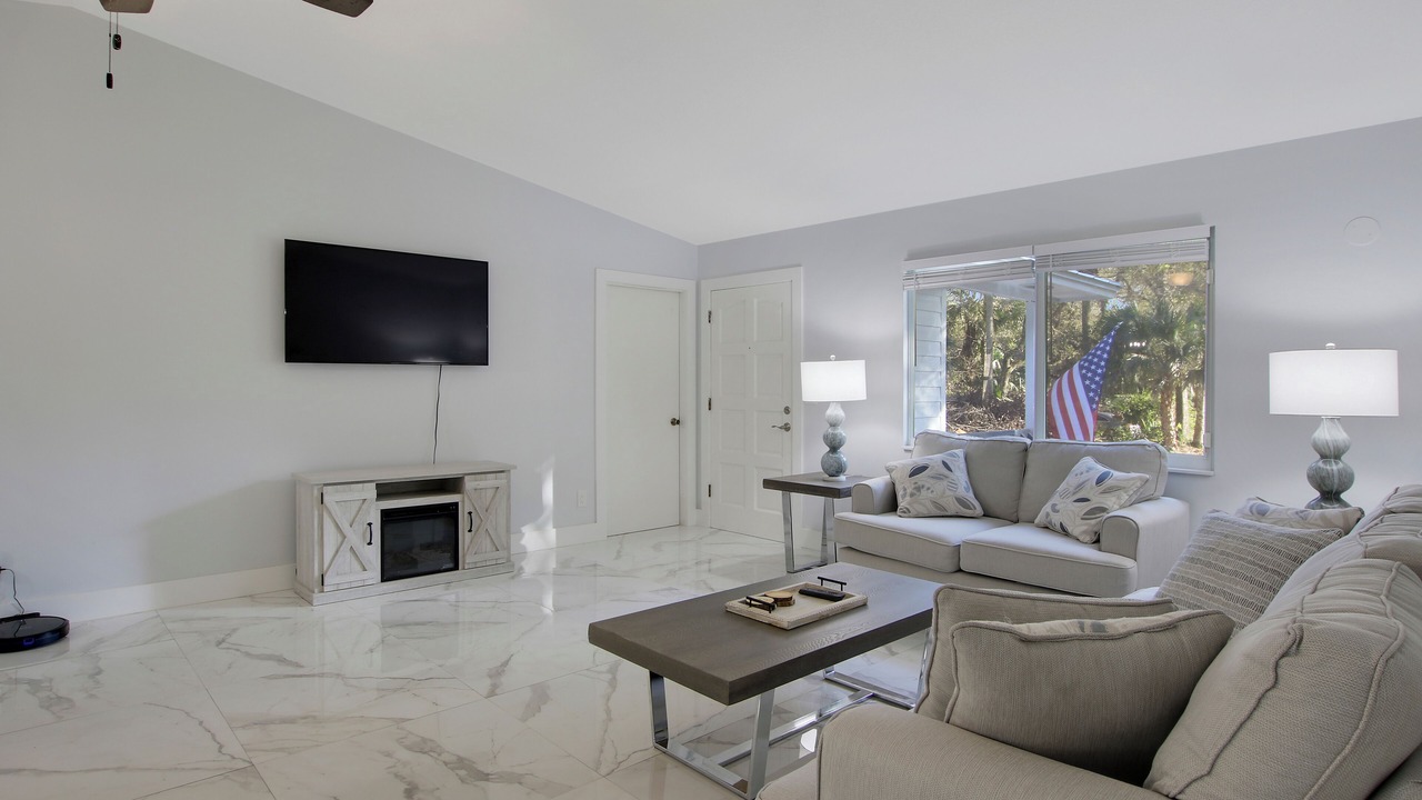 Photo of Livingroom in Jupiter