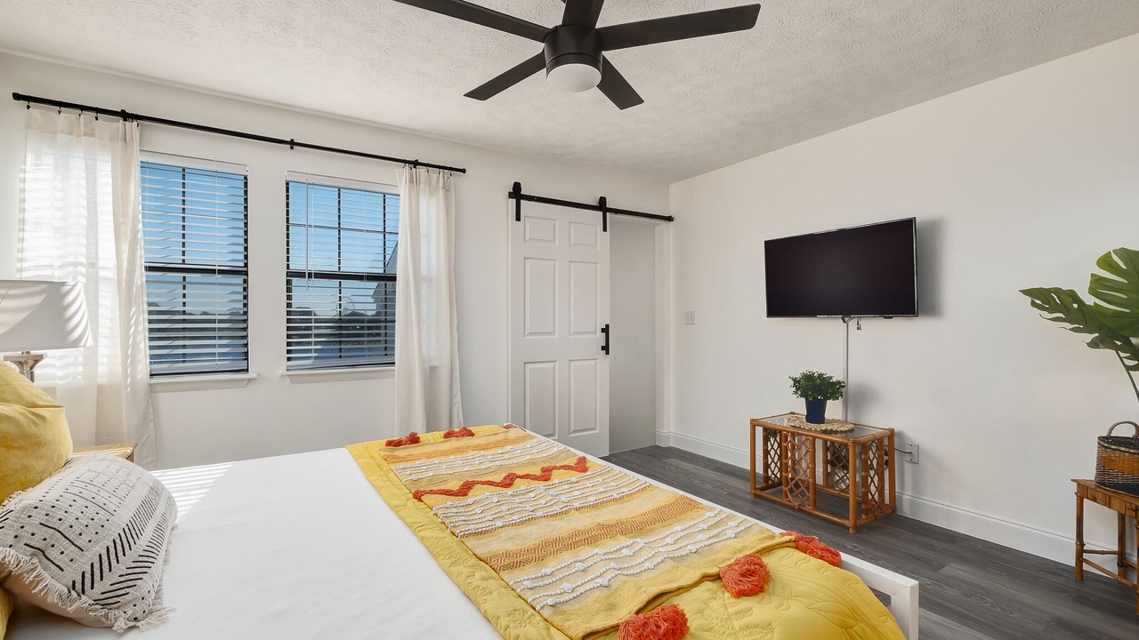 Photo of Bedroom in El Centro Beach