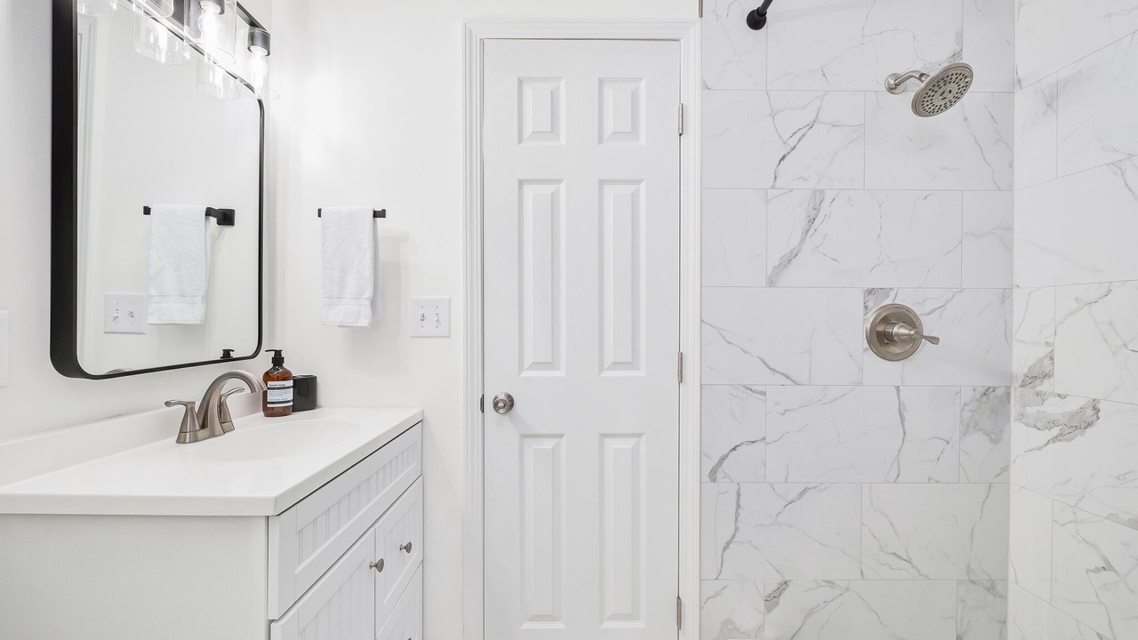 Photo of Bathroom in El Centro Beach