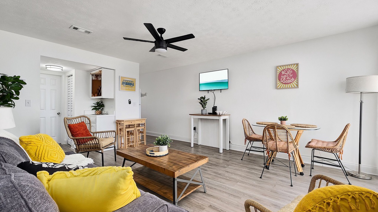 Photo of Livingroom in El Centro Beach