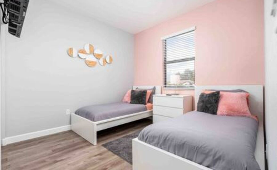 Photo of Bedroom in Survey Creek