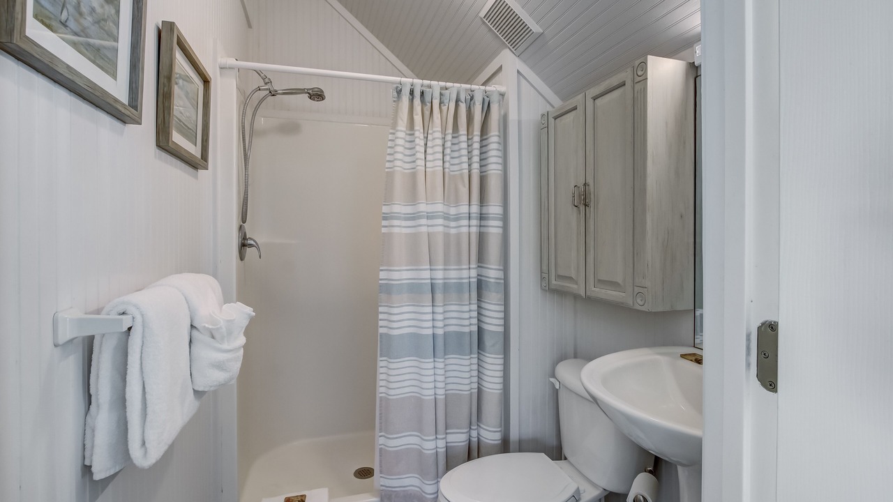 Photo of Bathroom in Fernandina Beach