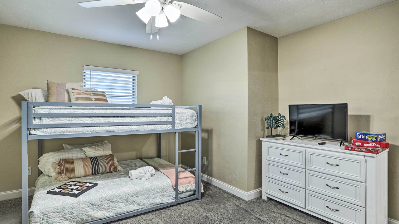 Photo of Bedroom in South Pinellas Community Council
