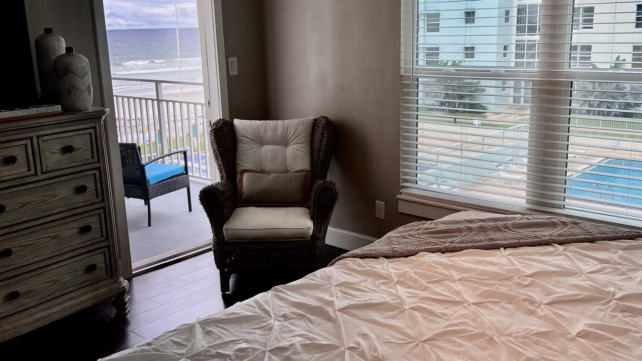 Photo of Bedroom in Point East