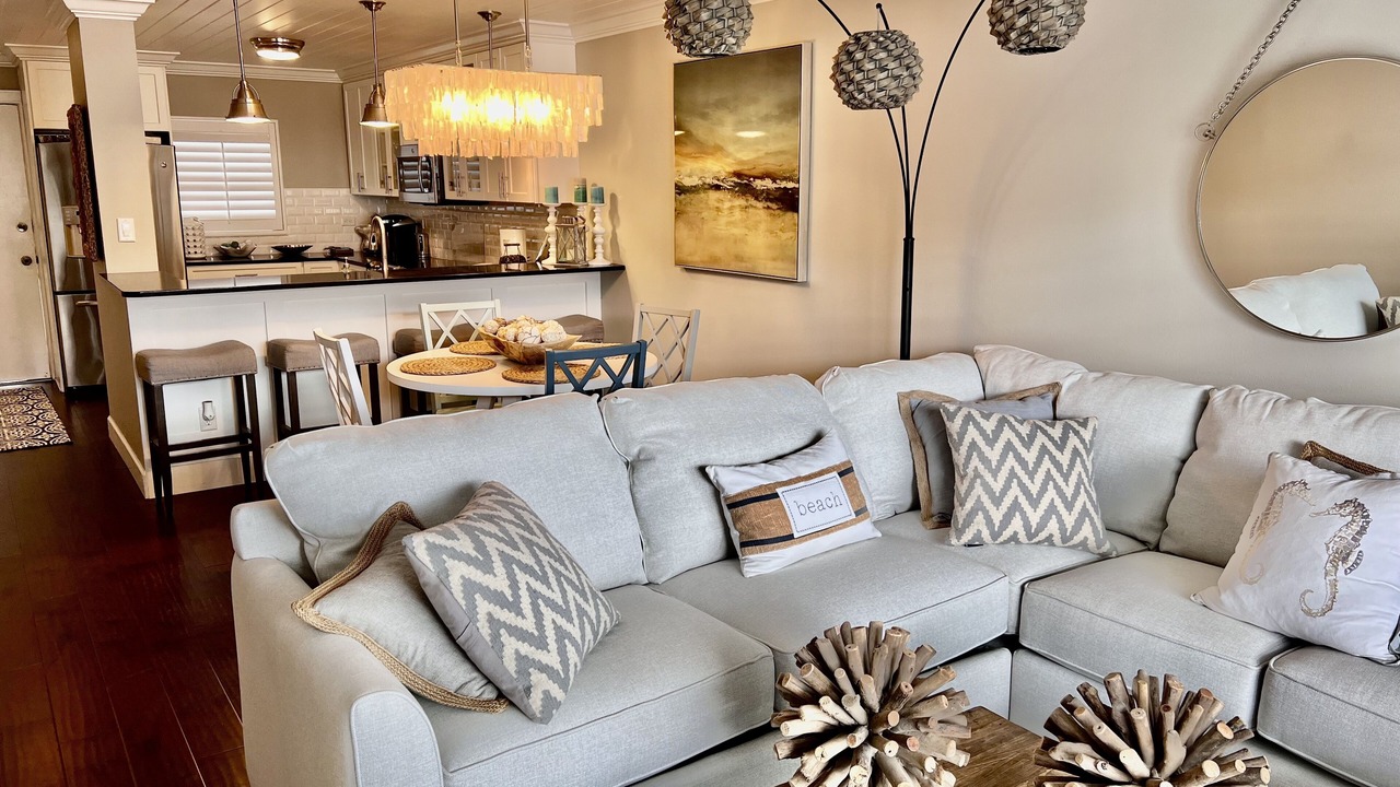 Photo of Livingroom in Point East