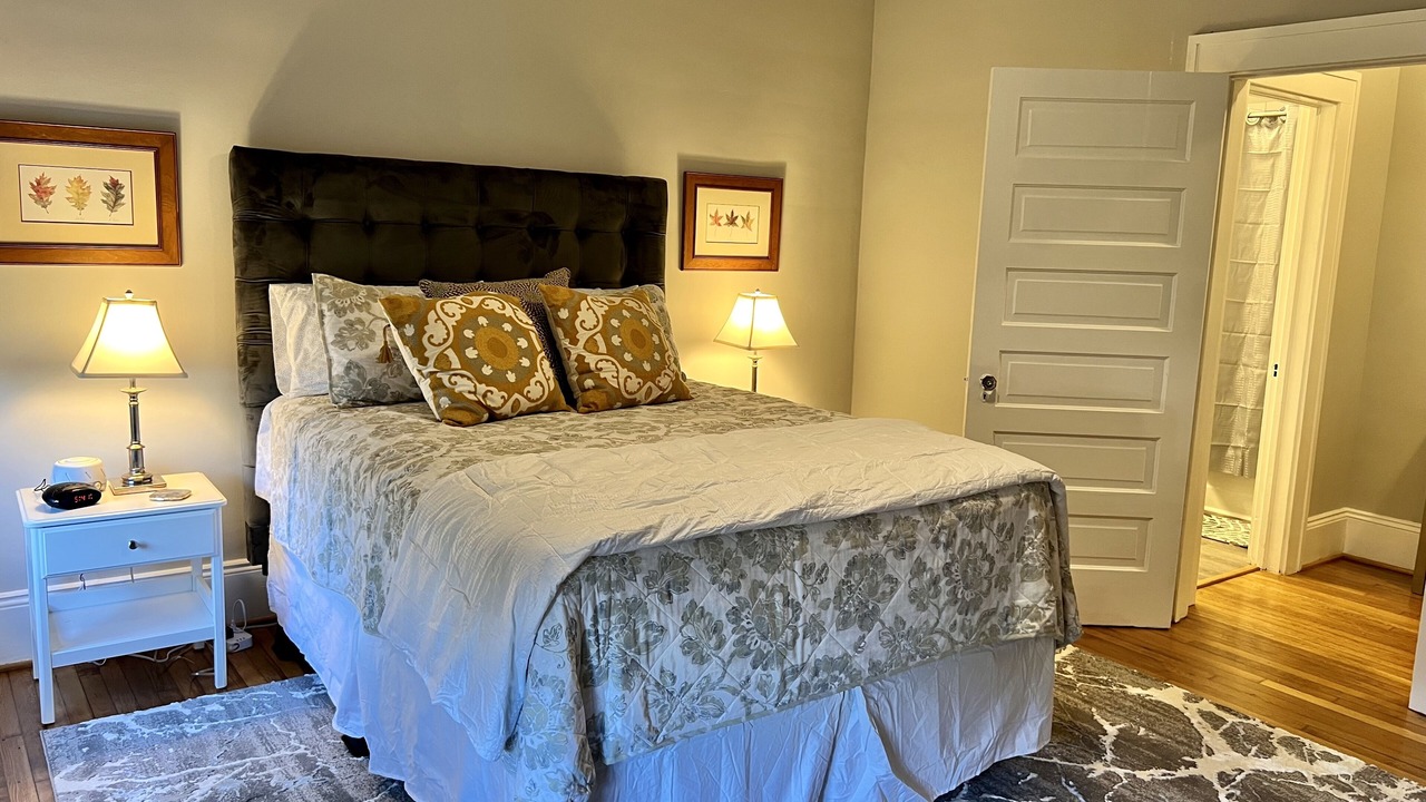 Photo of Bedroom in Statesville