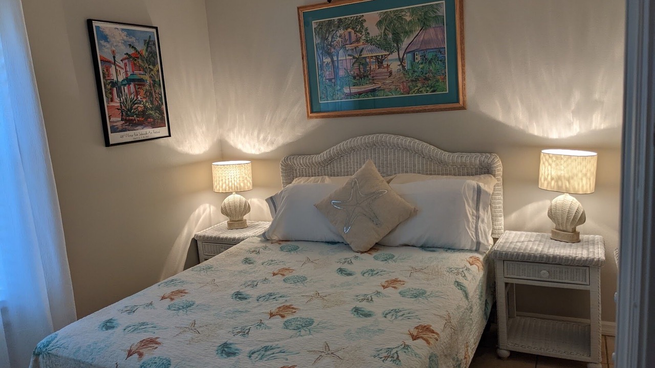 Photo of Bedroom in Salt Springs