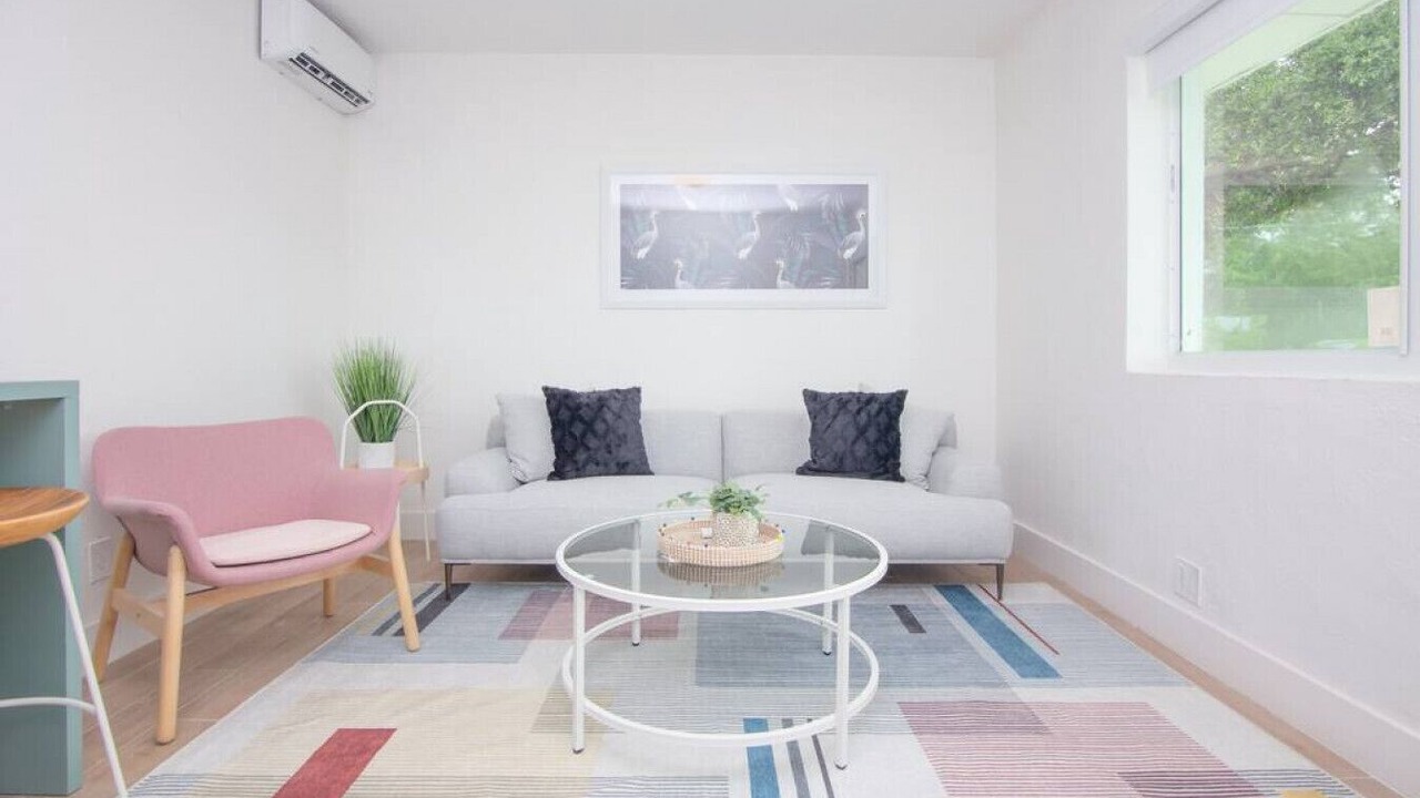 Photo of Livingroom in El Portal