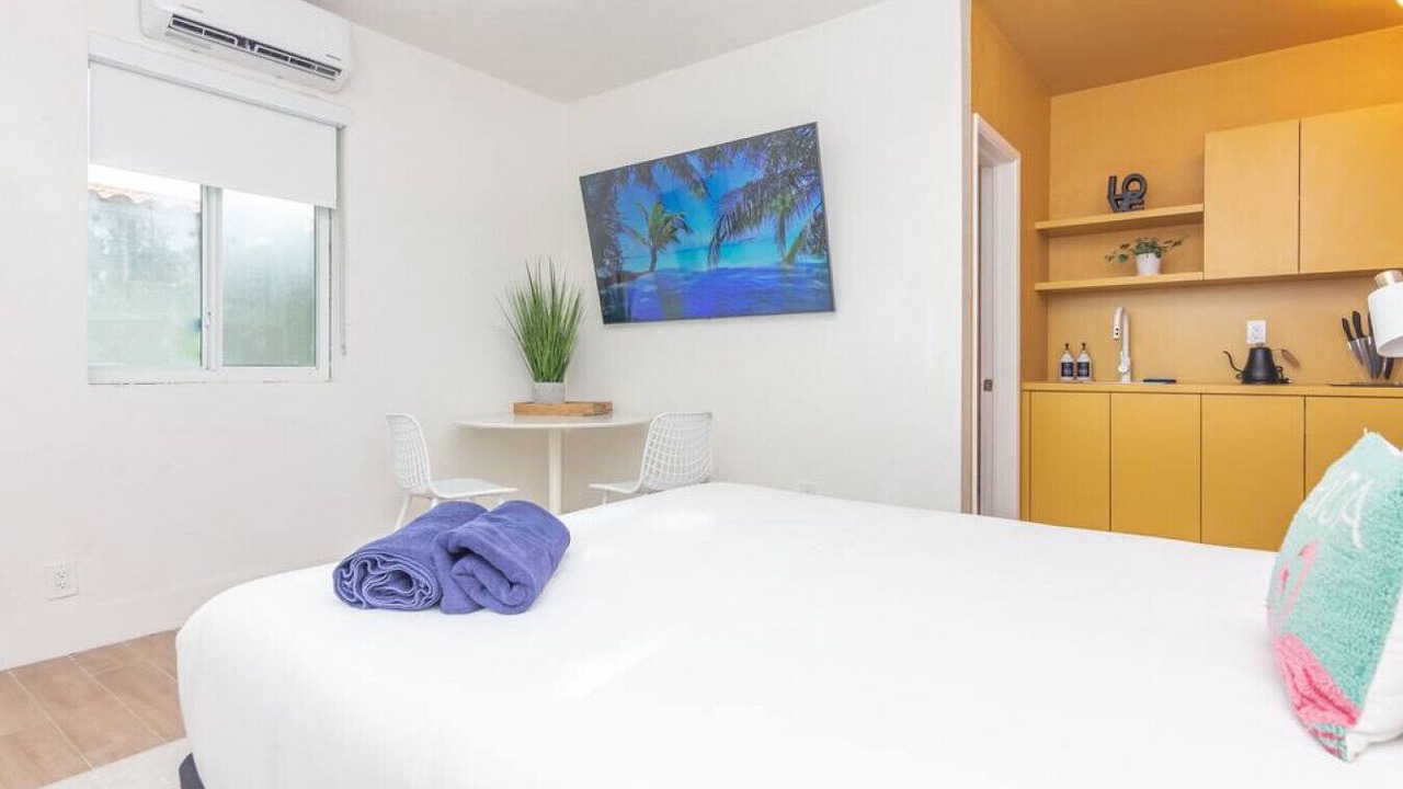 Photo of Bedroom in El Portal