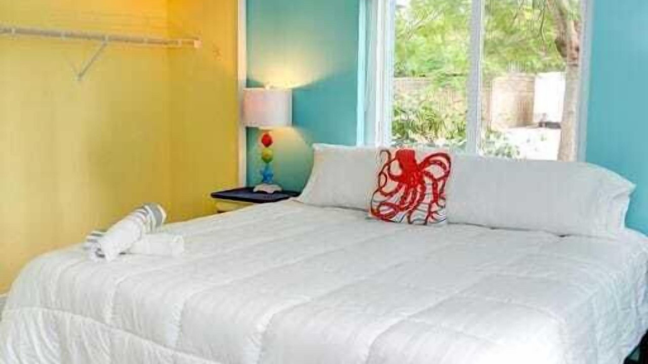 Photo of Bedroom in Stuart