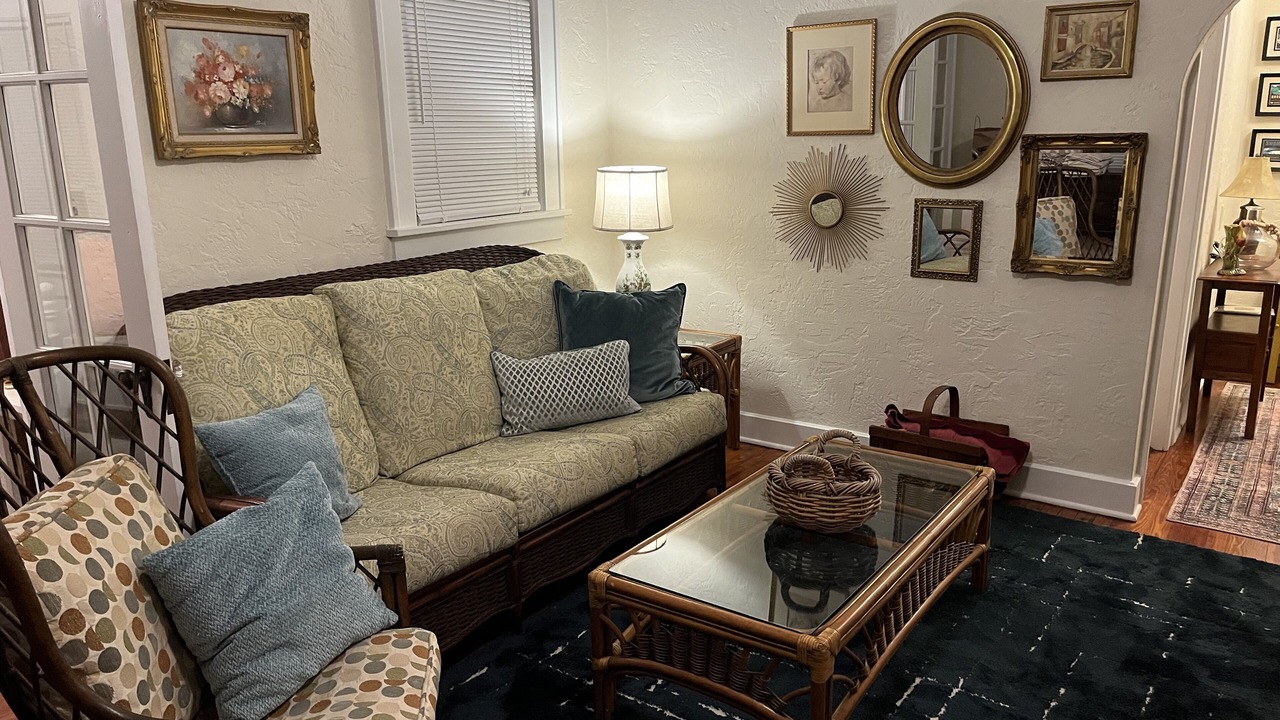 Photo of Livingroom in Micanopy