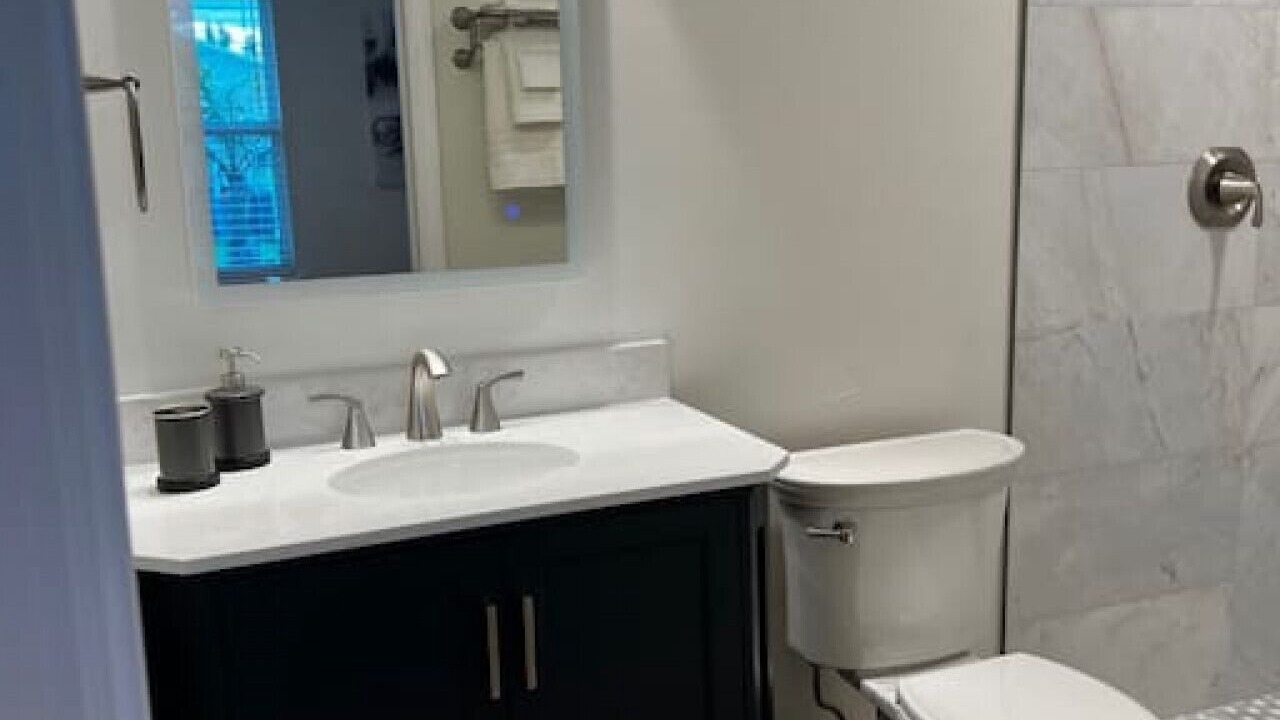 Photo of Bathroom in San Carlos Park