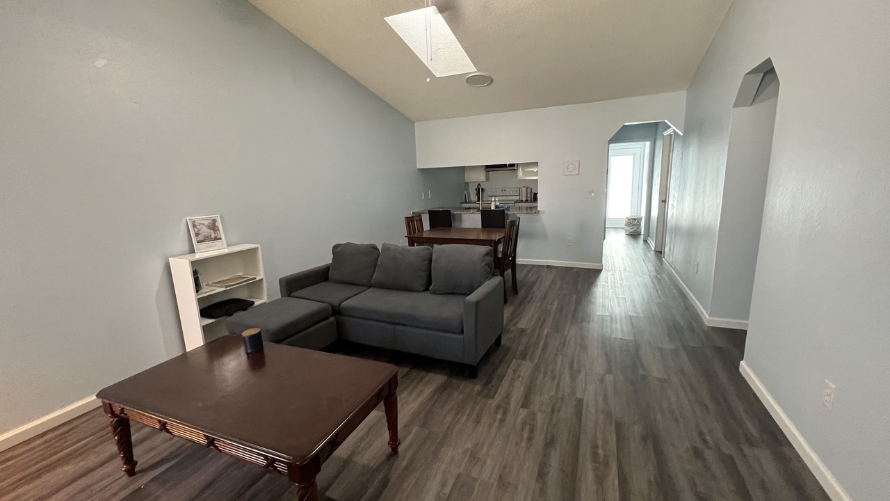 Photo of Livingroom in Tallahassee