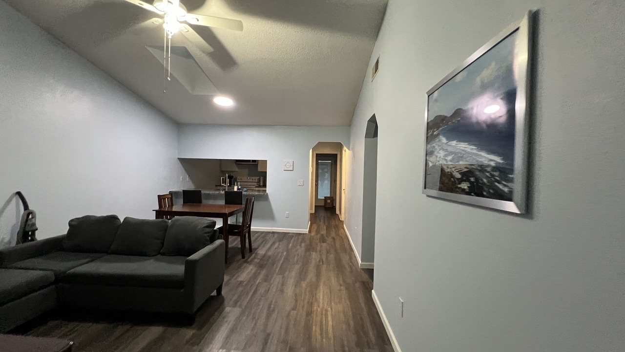 Photo of Livingroom in Tallahassee