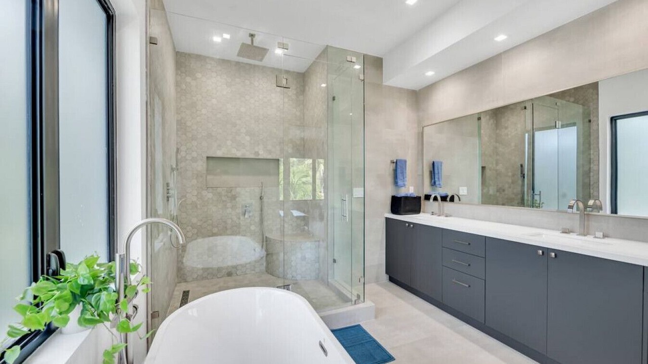 Photo of Bathroom in Country Club Section
