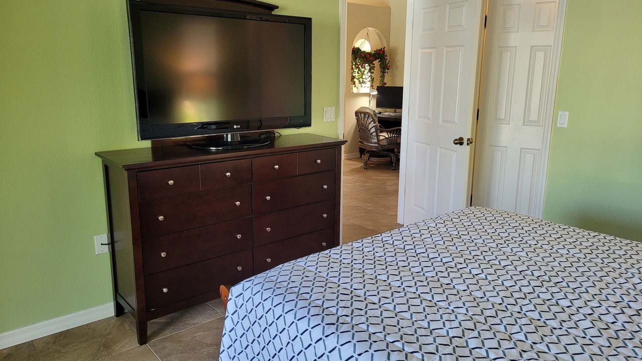 Photo of Bedroom in Rotonda Lakes