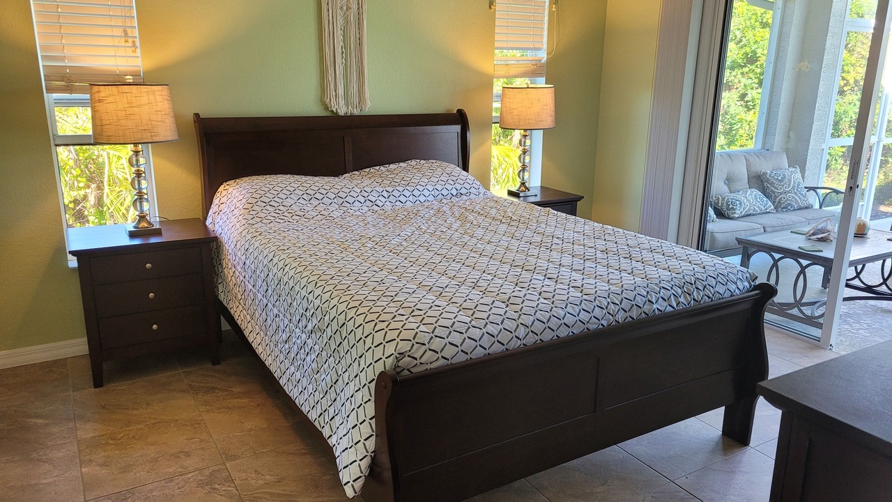 Photo of Bedroom in Rotonda Lakes