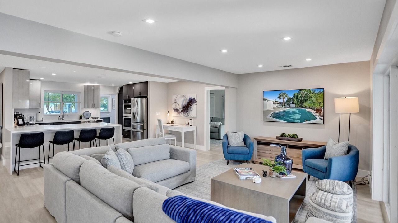 Photo of Livingroom in Garden Isles