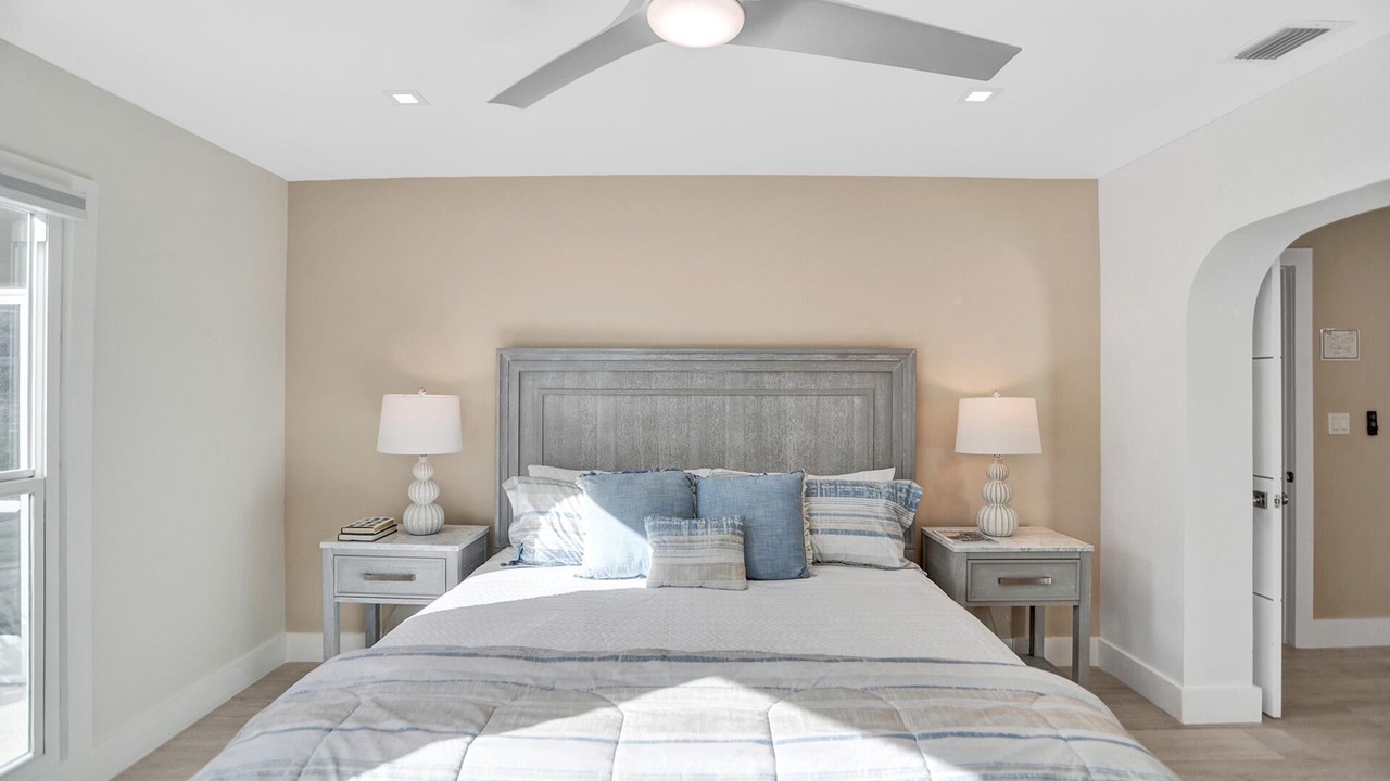 Photo of Bedroom in Garden Isles