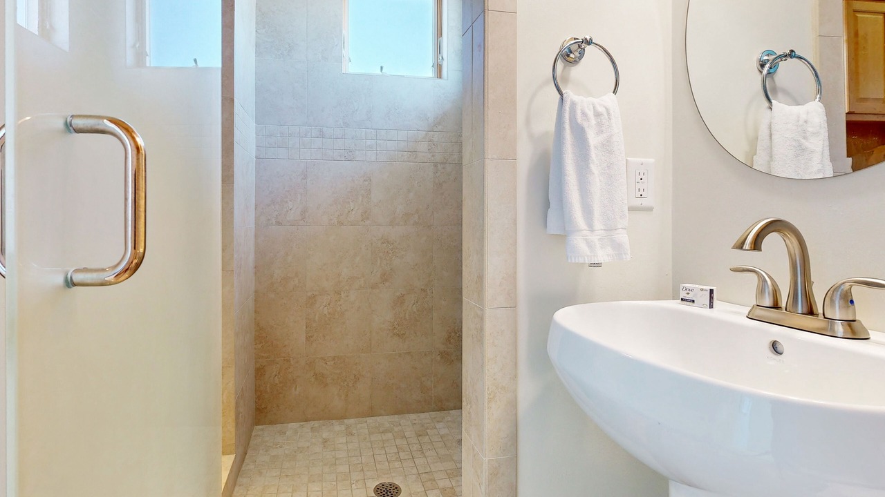 Photo of Bathroom in Plantation