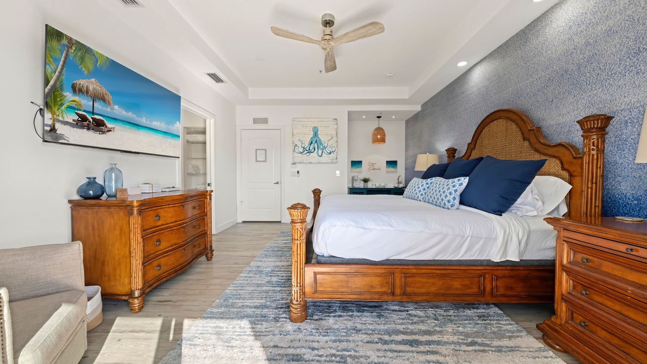 Photo of Bedroom in Hollywood
