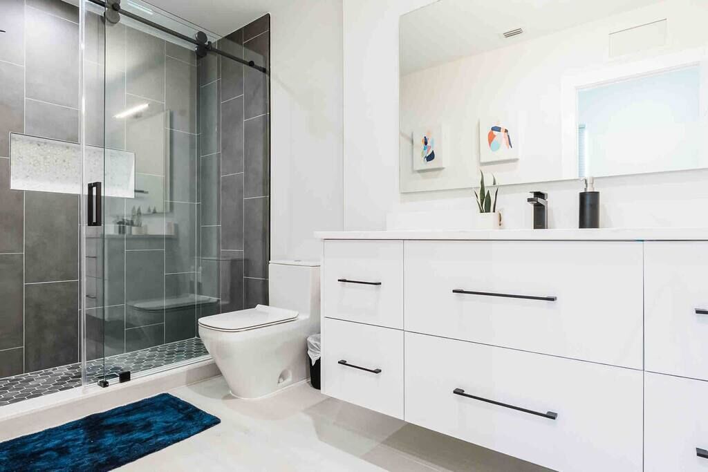 Photo of Bathroom in Victoria Park