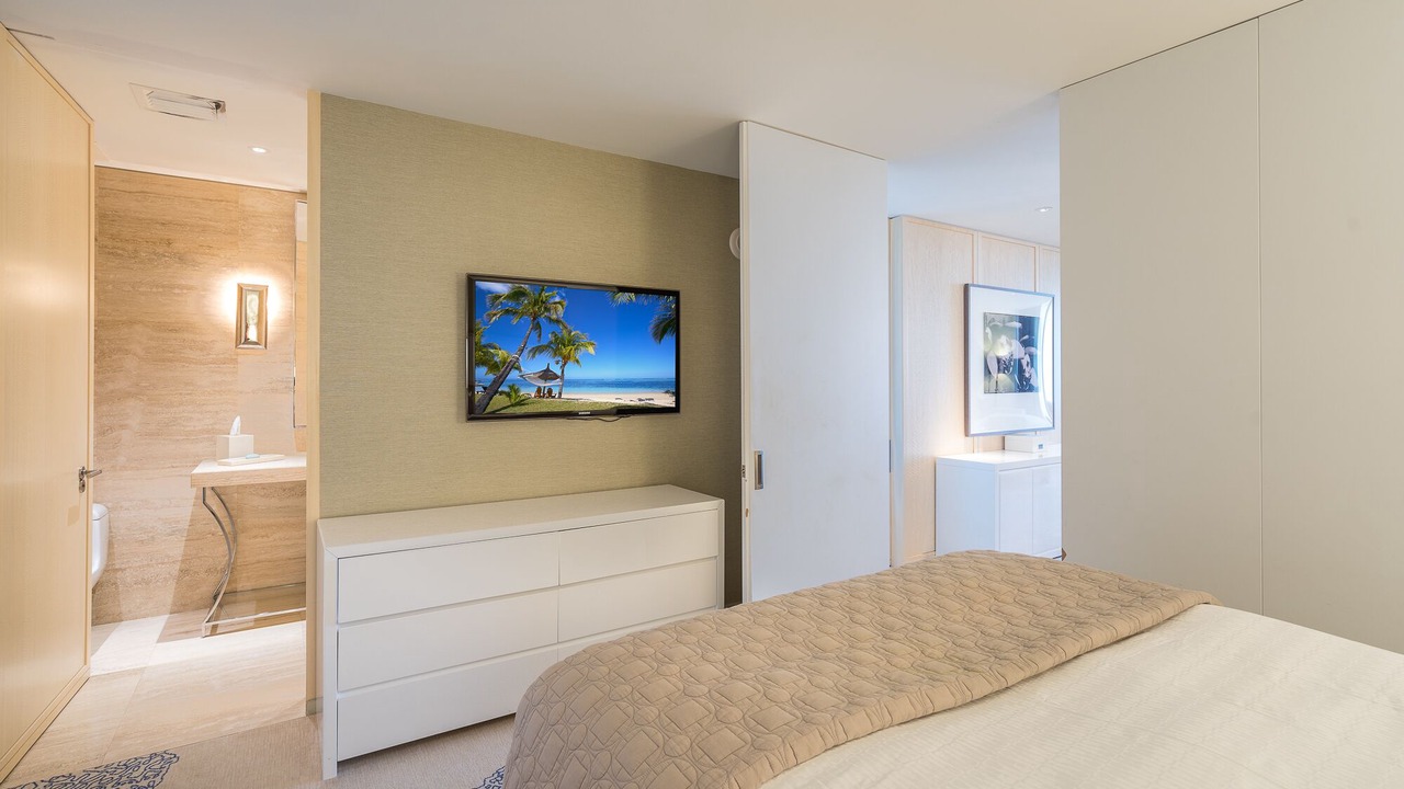 Photo of Bedroom in Bal Harbour