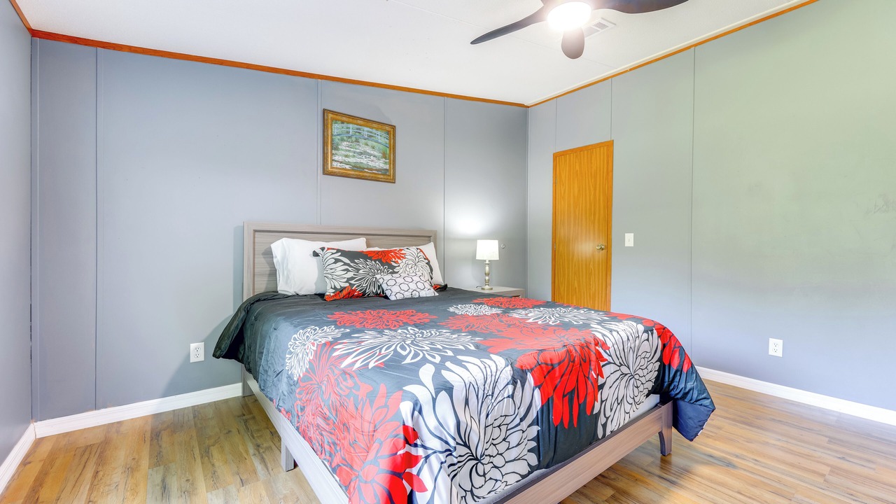 Photo of Bedroom in Palatka