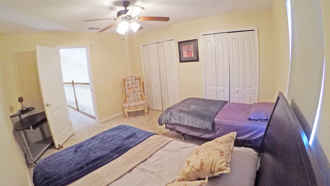 Photo of Bedroom in Lindfields