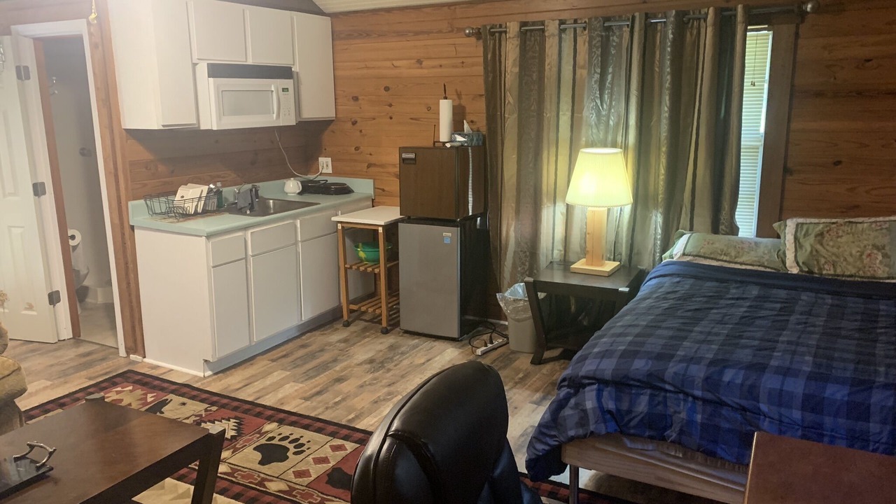 Photo of Bedroom in Tallahassee