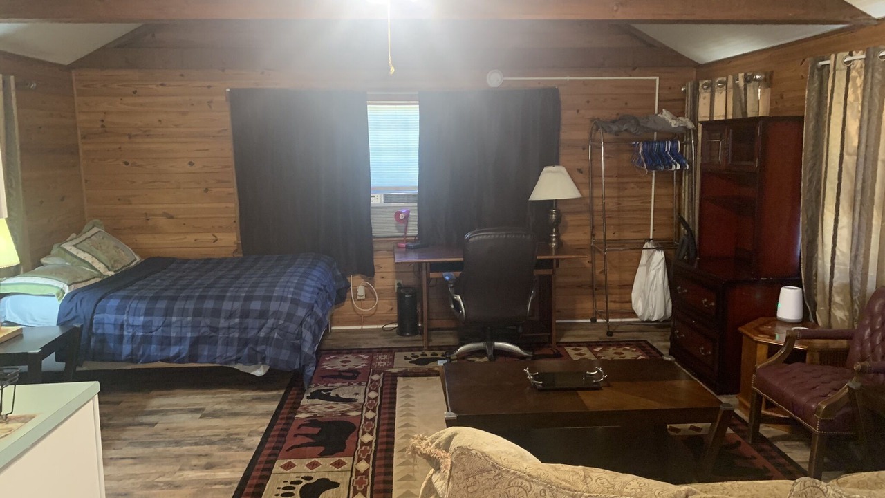 Photo of Bedroom in Tallahassee