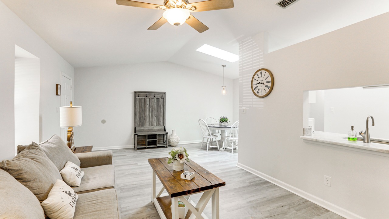 Photo of Livingroom in Breckenridge on Park