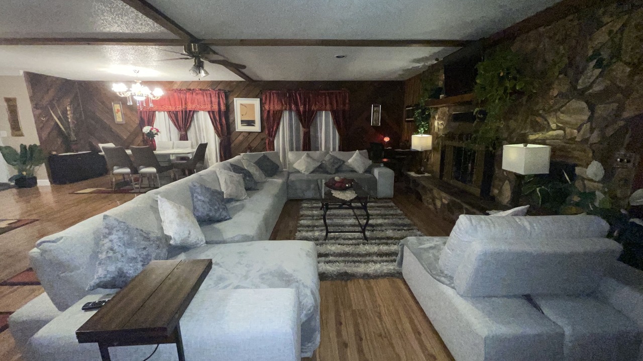Photo of Livingroom in Marianna