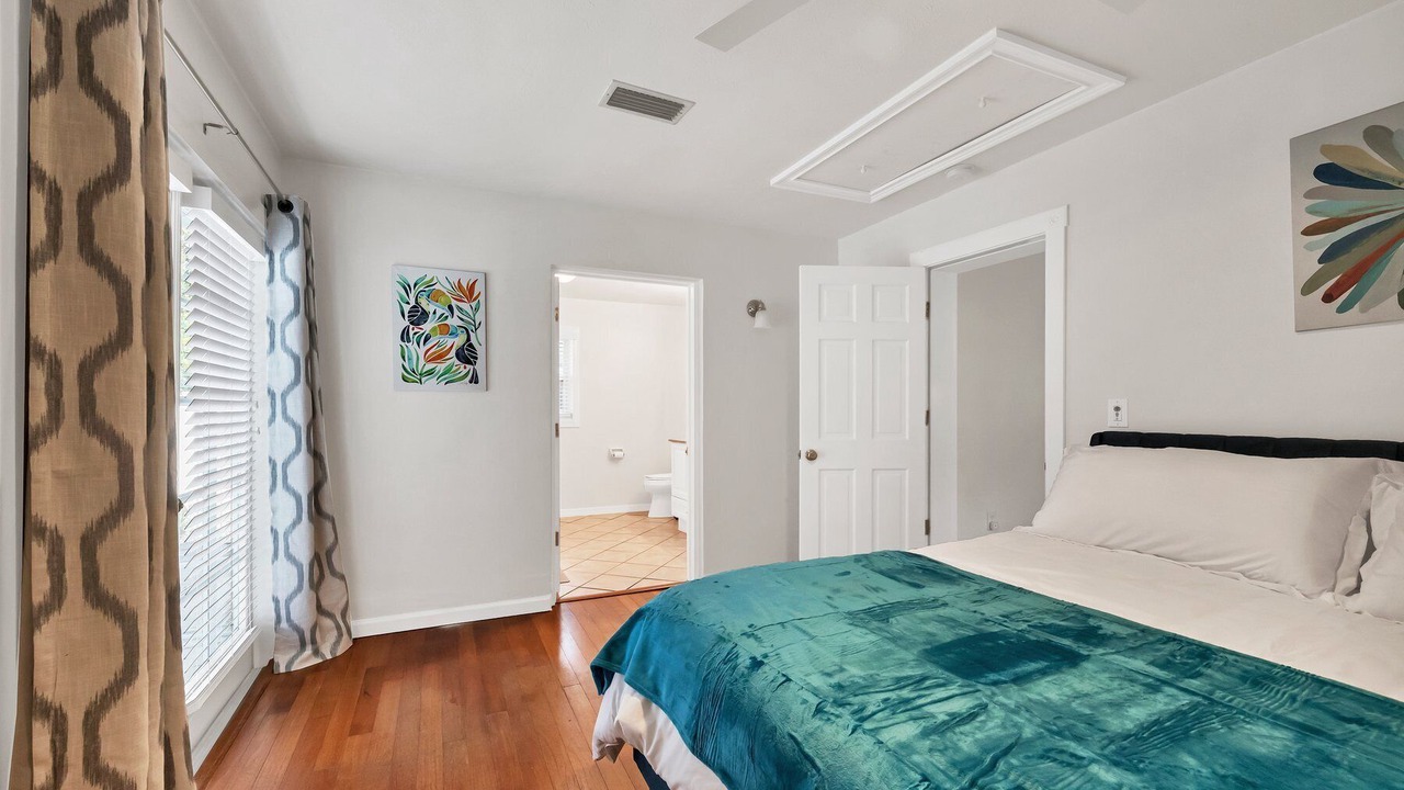 Photo of Bedroom in Arlington Park