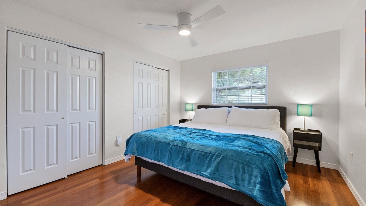 Photo of Bedroom in Arlington Park