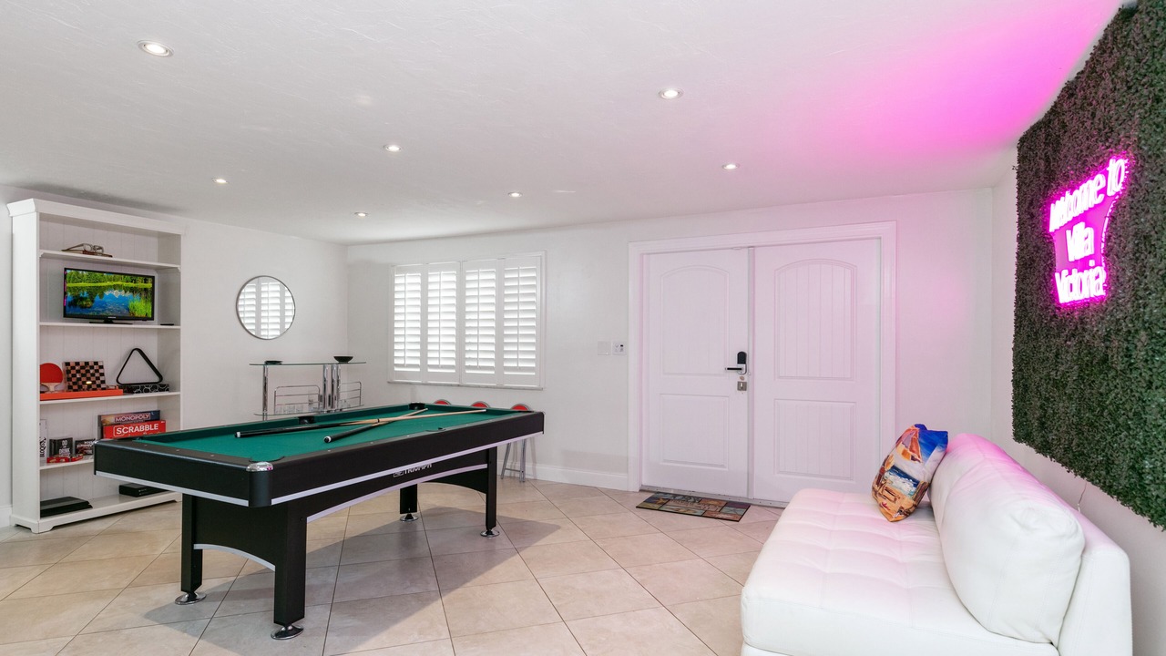Photo of Bedroom in Poinsettia Heights