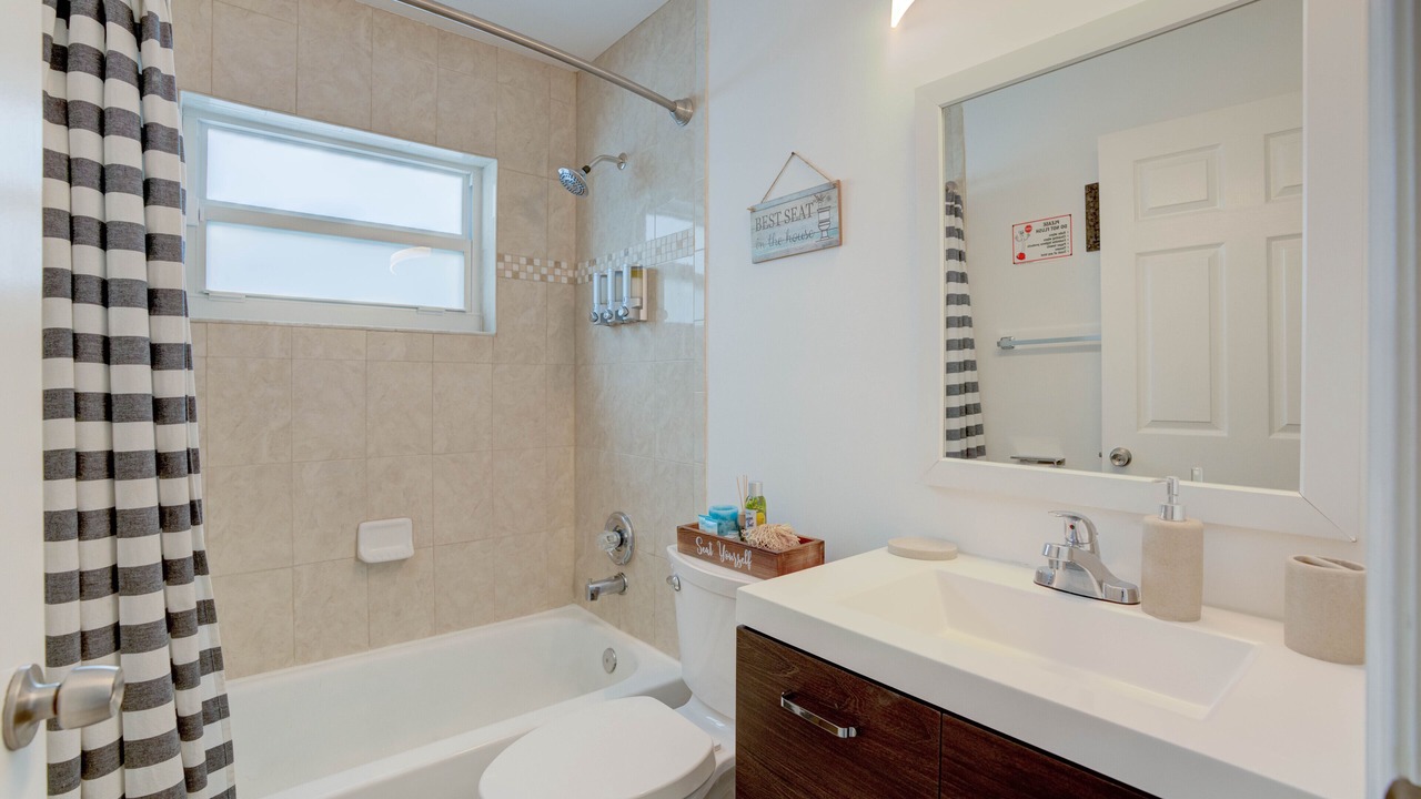 Photo of Bathroom in Riviera Beach