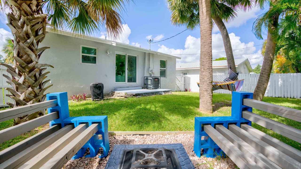 Photo of Outdoor in Riviera Beach