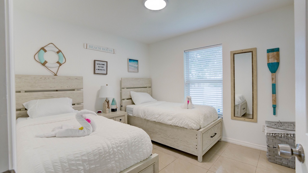 Photo of Bedroom in Riviera Beach