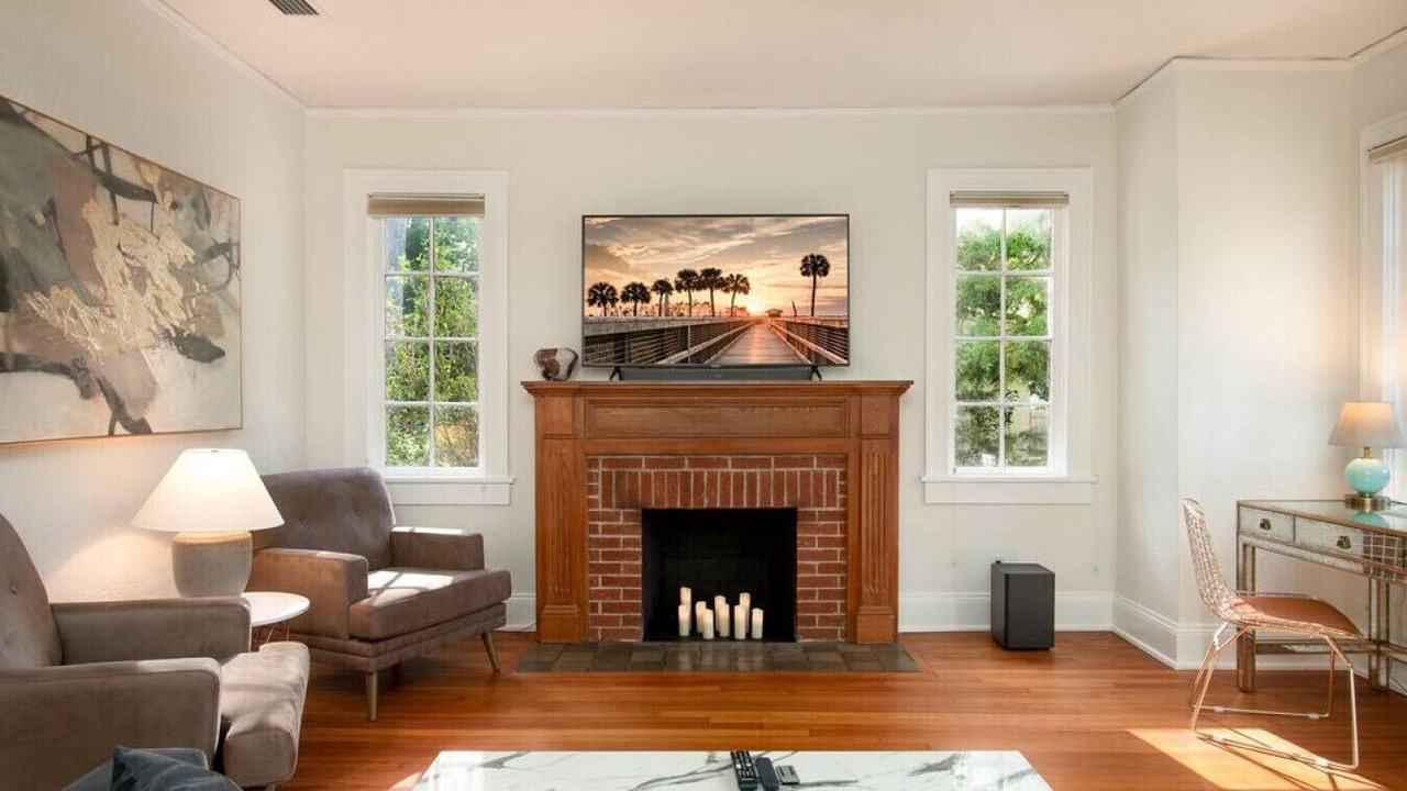 Photo of Livingroom in Gainesville