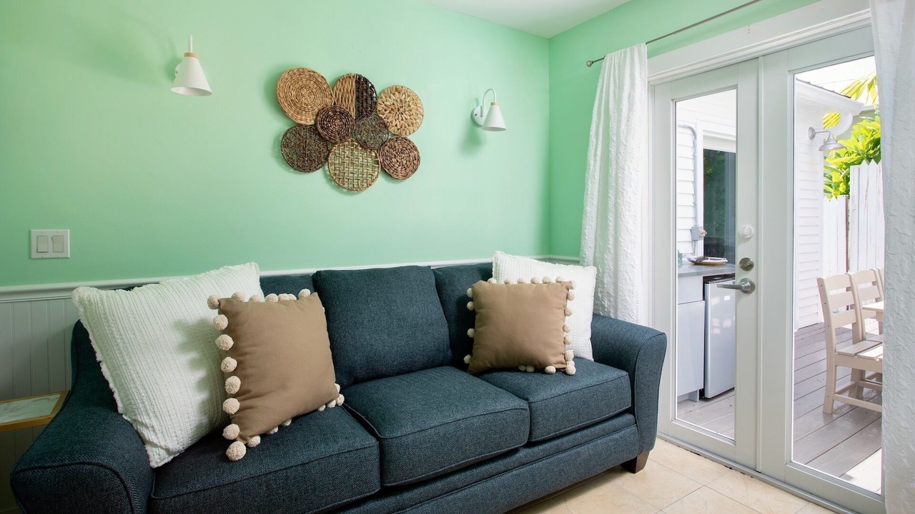 Photo of Bedroom in Uptown - Upper Duval