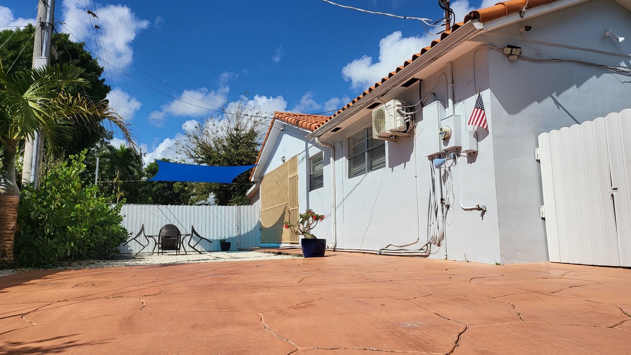 Photo of Outdoor in West Little Havana