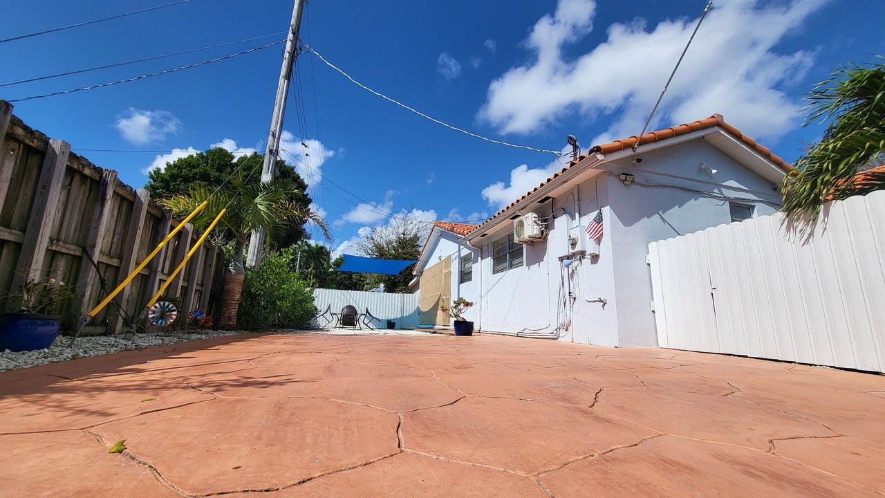 Photo of Outdoor in West Little Havana
