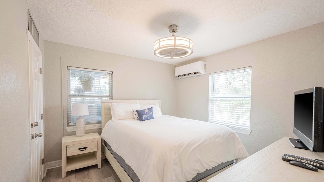 Photo of Bedroom in Clearwater Beach