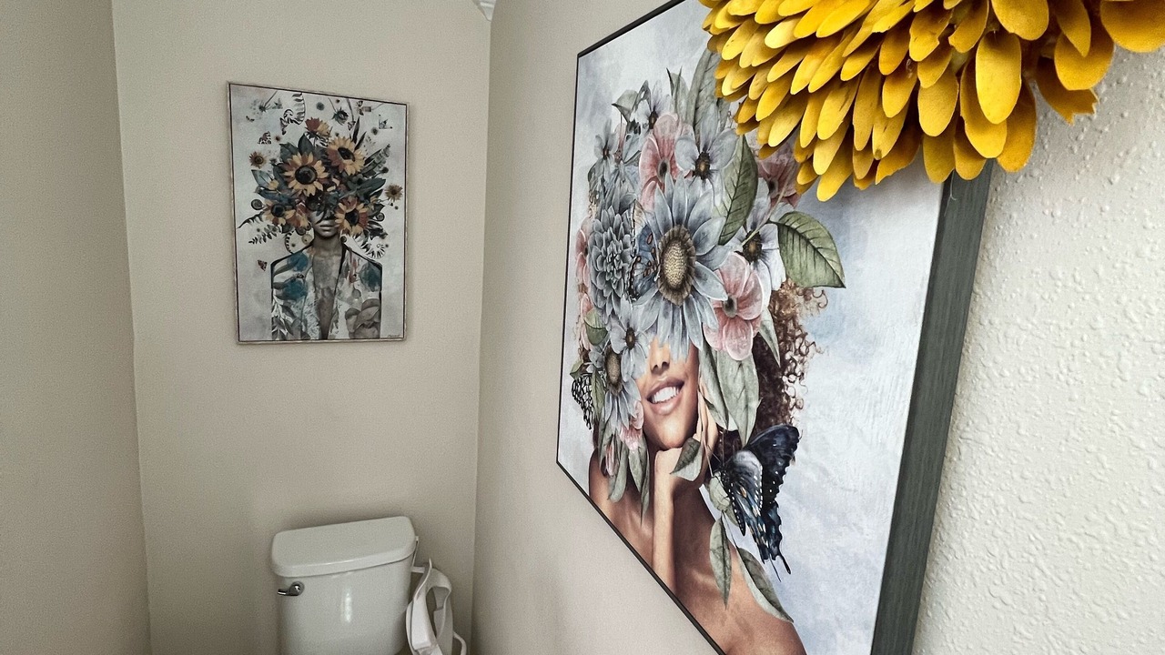Photo of Bathroom in Pinecrest West Park